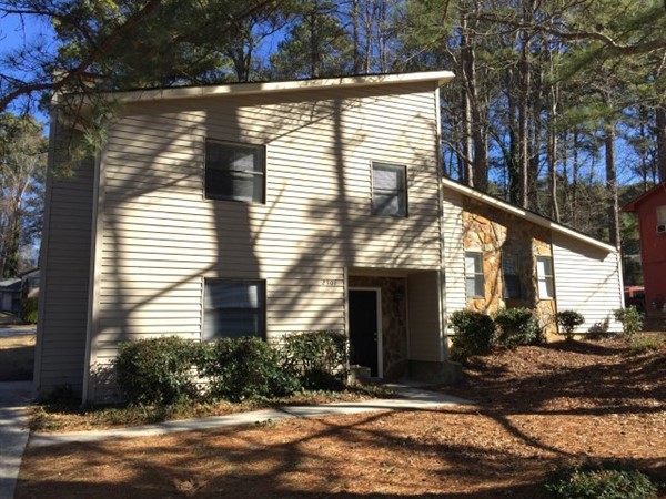 Investment property: Atlanta, GA 30331