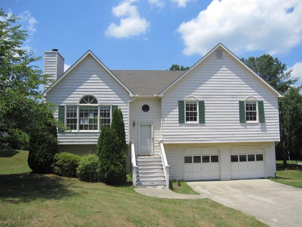 Investment property: Powder Springs, GA 30127