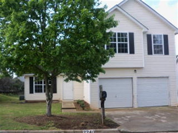 Investment property: Lithonia, GA 30058