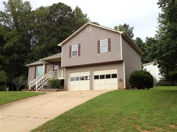 Investment property: Dallas, GA 30132