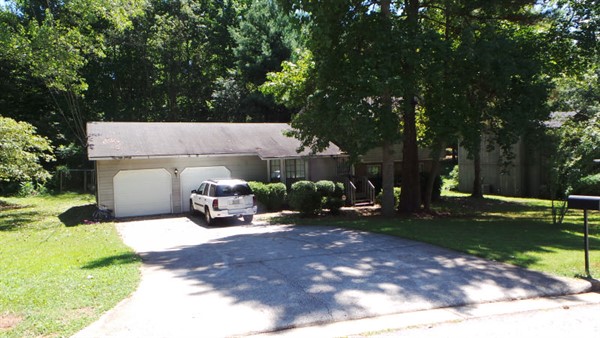 Investment property: Lithonia, GA 30058
