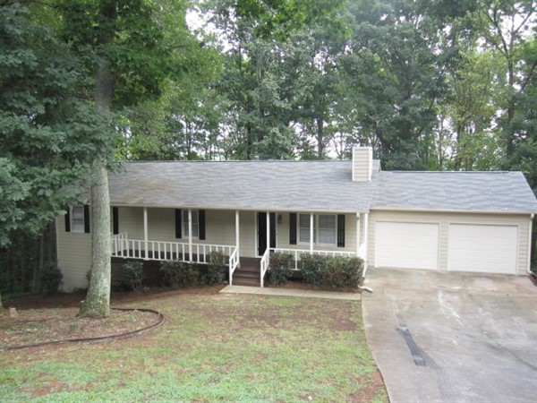 Investment property: Dallas, GA 30157